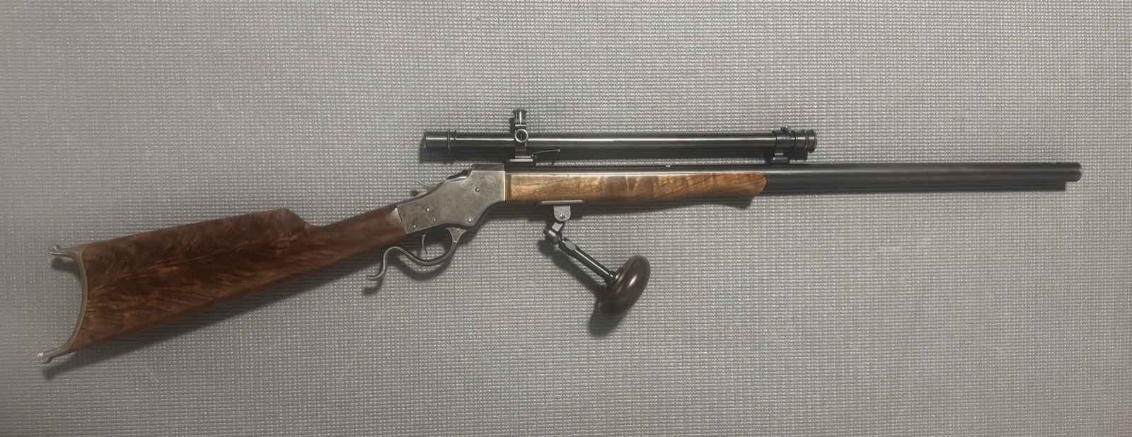 Stevens 44½ Schuetzen rifle from the other side, showing the falling-block action and loading lever